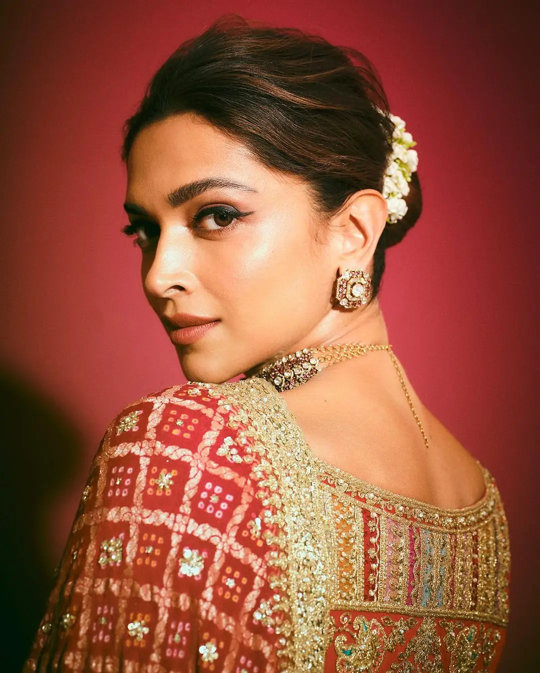 Mumbai Girl Deepika Padukone In Red Saree Blouse